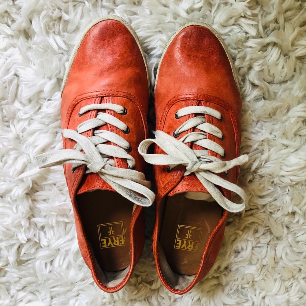 Frye Melanie low